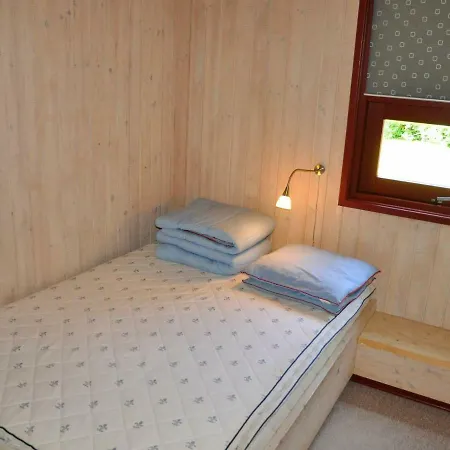 Three-bedroom Holiday In Juelsminde 9 펜션 *