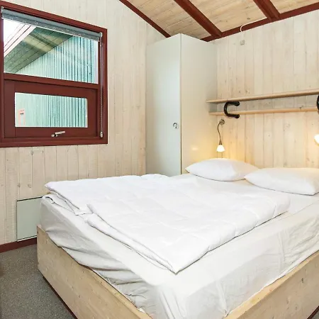 Three-bedroom Holiday In Juelsminde 9 펜션 *
