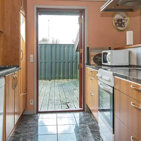 Three-bedroom Holiday In Juelsminde 9 펜션 *